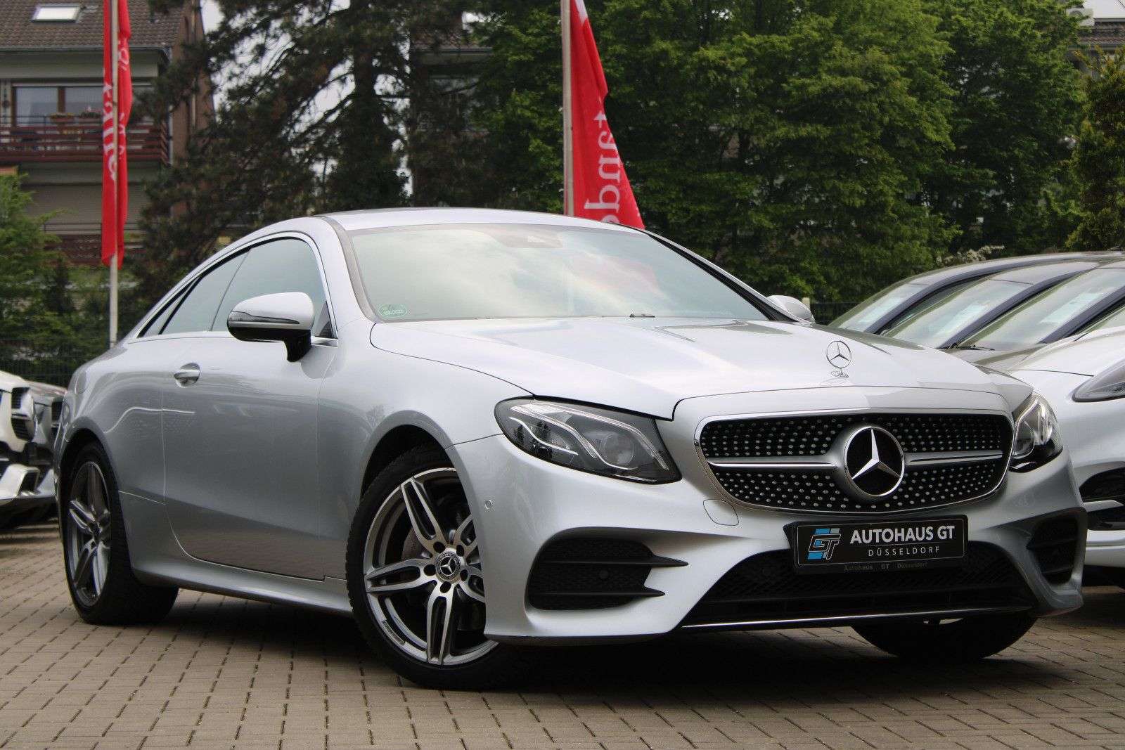 Second hand Mercedes Benz E-Class 200