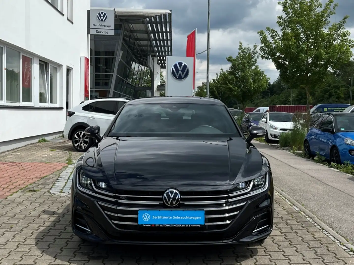 Volkswagen Arteon ShootingBrake R-Line 2.0TSI DSG AHK*IQ.LIGHT!!! Schwarz - 2