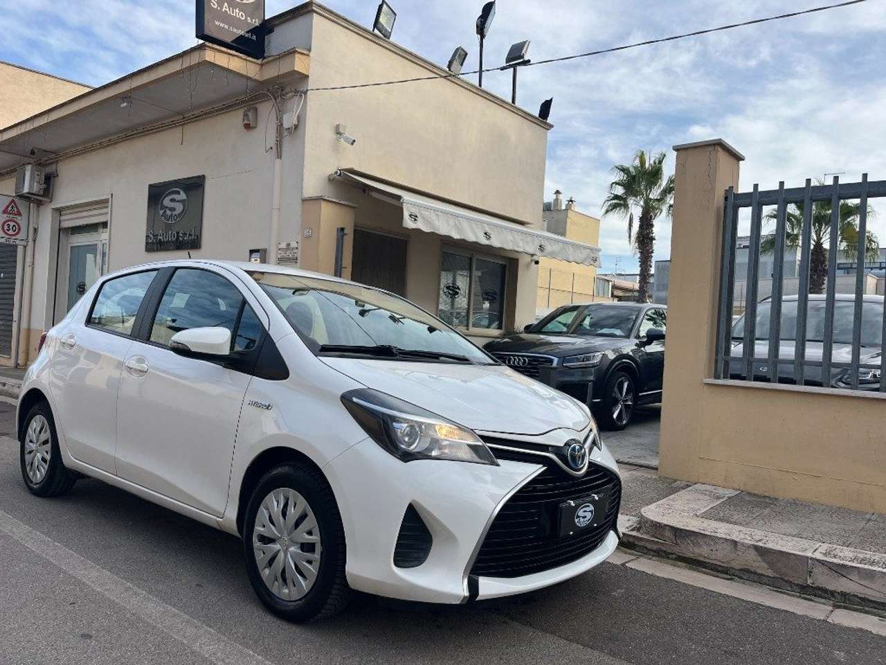 Toyota Yaris 1.5 Hybrid Active