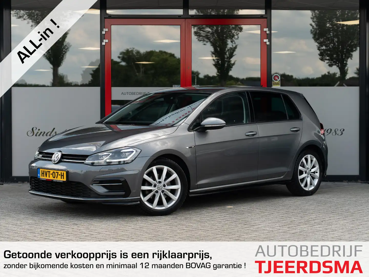 Volkswagen Golf 1.5 TSI Highline Business R | ErgoActive Seats | L Grijs - 1