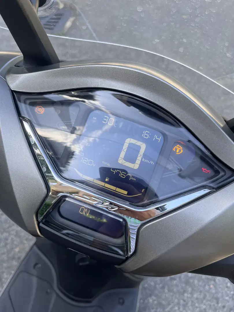 Honda SH 350i (2021-2024) - 2