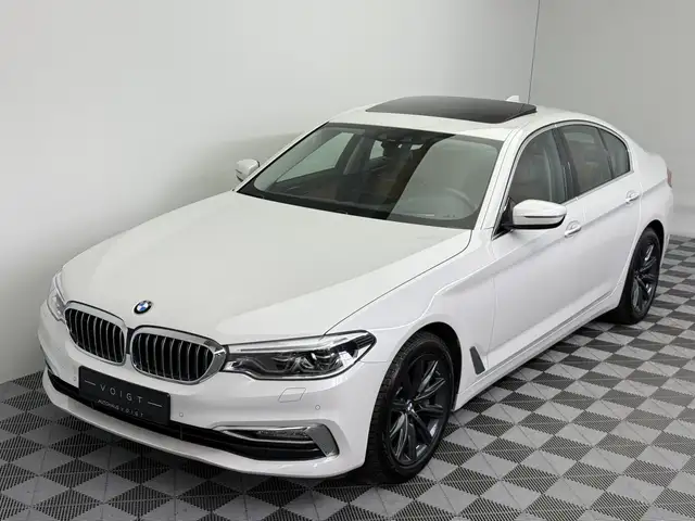 BMW 540 I view 2