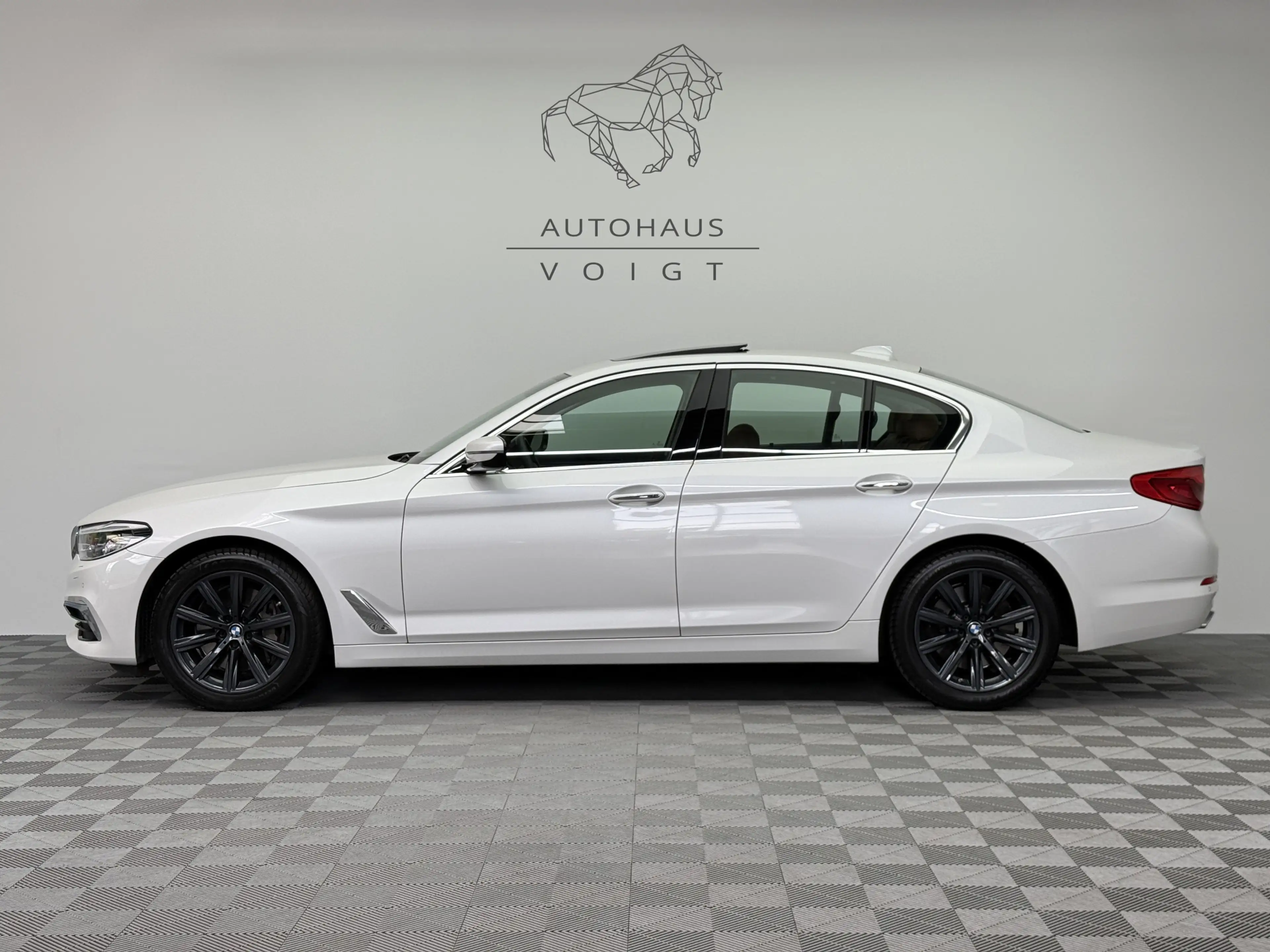BMW 540 i Luxury Line|2.Hand|Pano|LCI|Kamera|No-OPF|