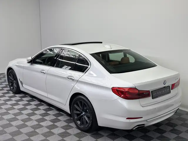 BMW 540 I view 3