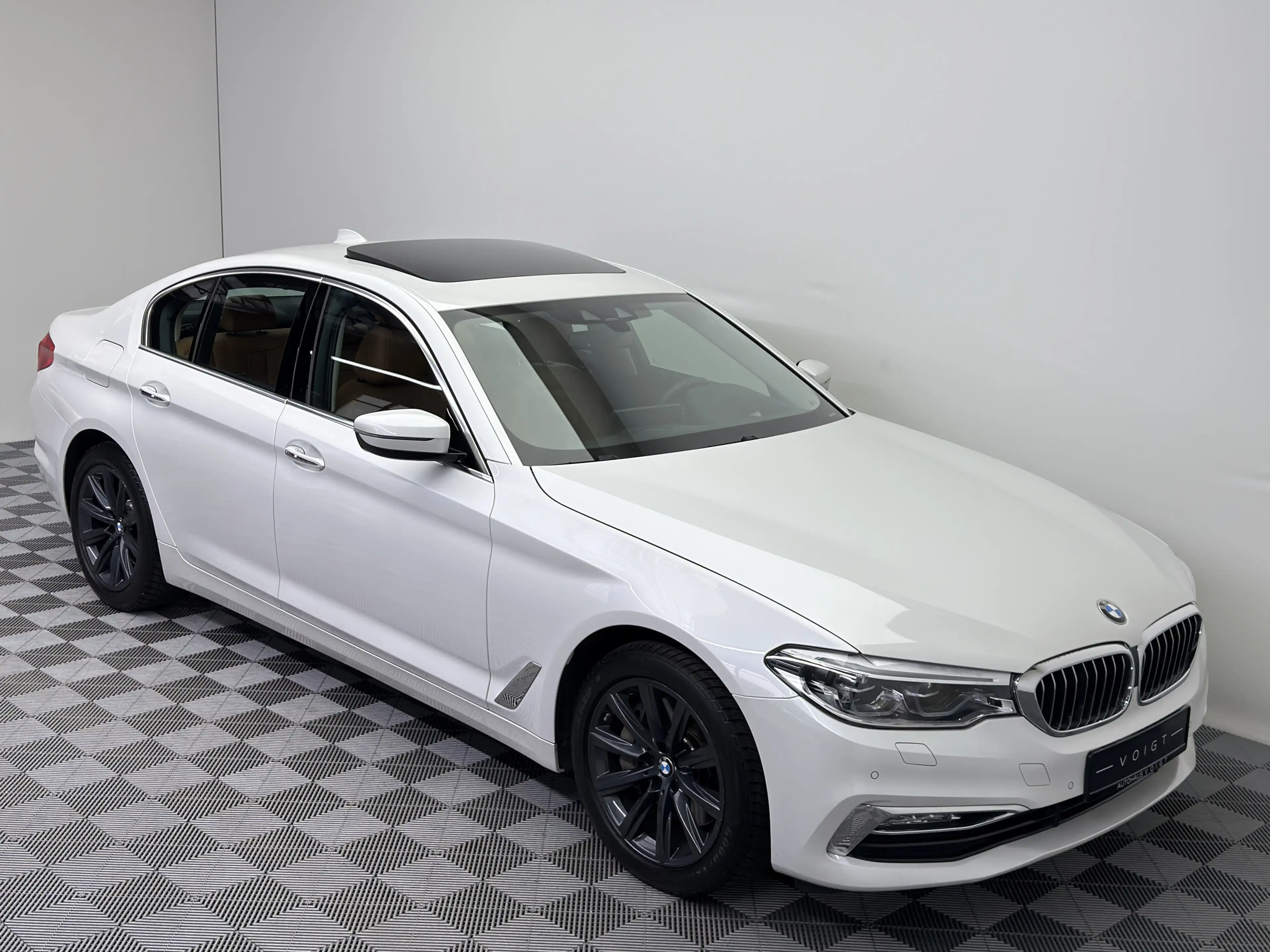 BMW 540 i Luxury Line|2.Hand|Pano|LCI|Kamera|No-OPF| — photo 5