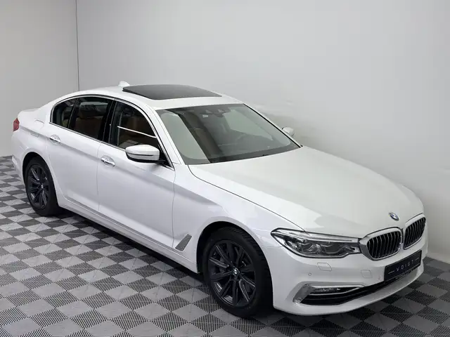 BMW 540 I view 5