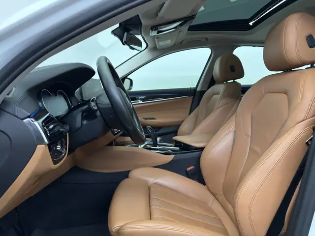 BMW 540 I view 8