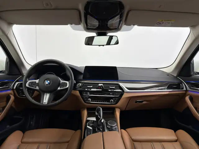 BMW 540 I view 10