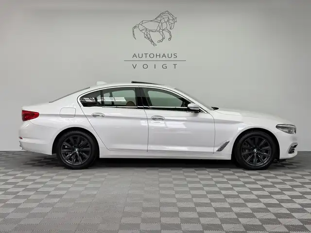 BMW 540 I view 4