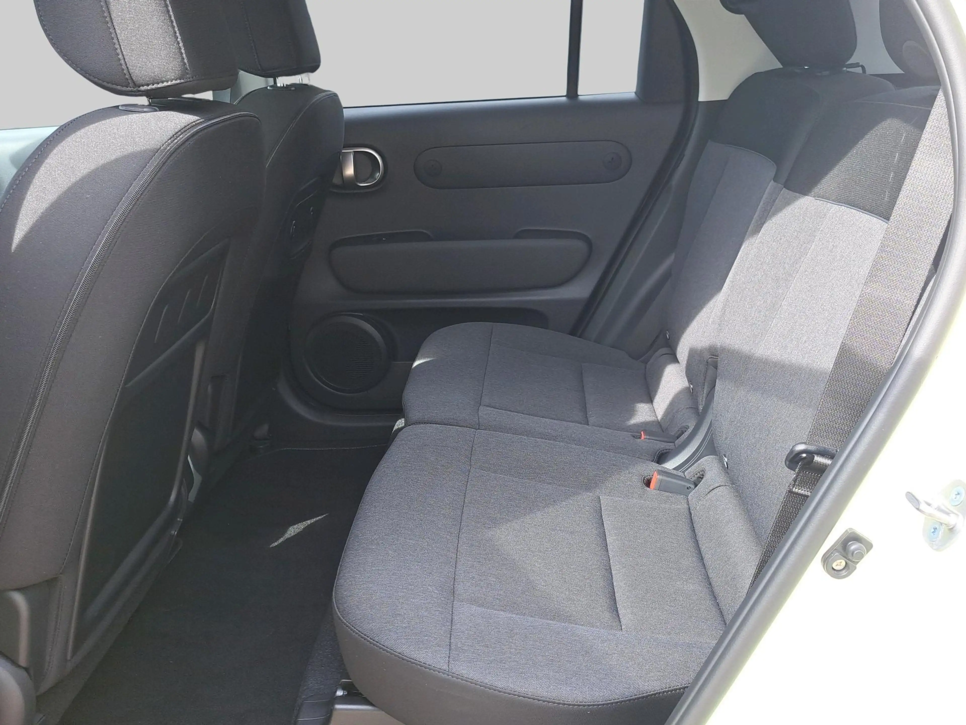 Hyundai Inster Pulse 49 kWh — photo 6