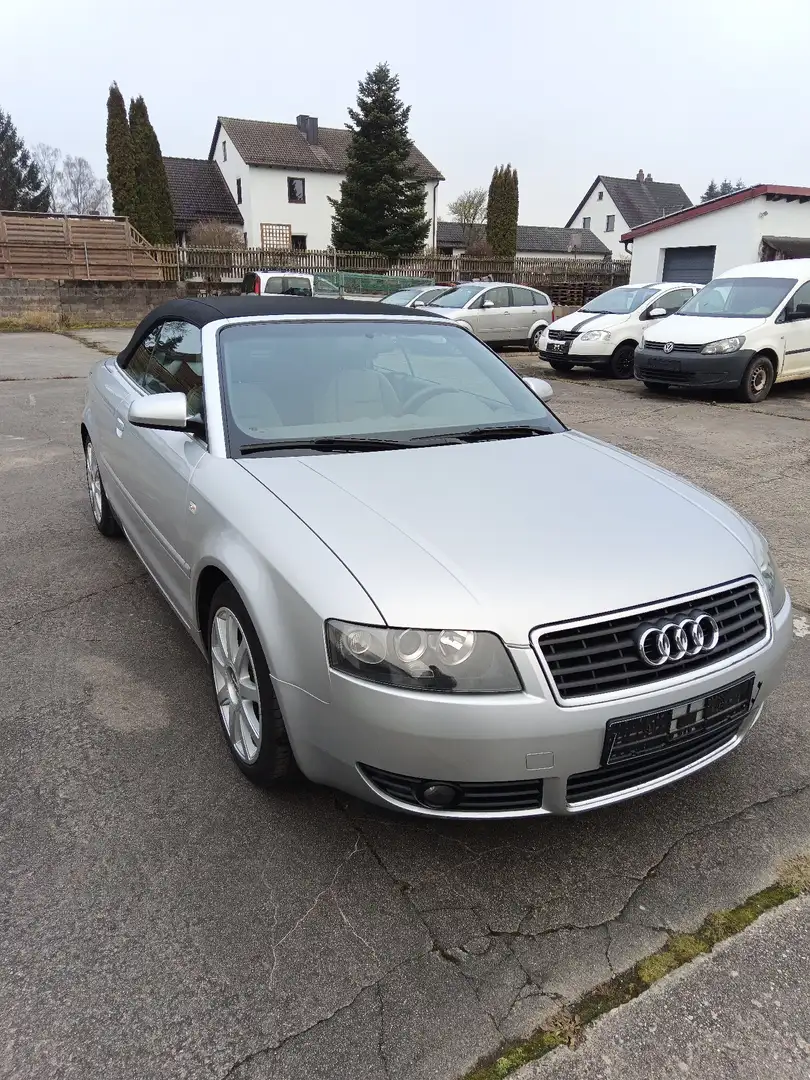 Audi A4 1.8 T Silber - 2