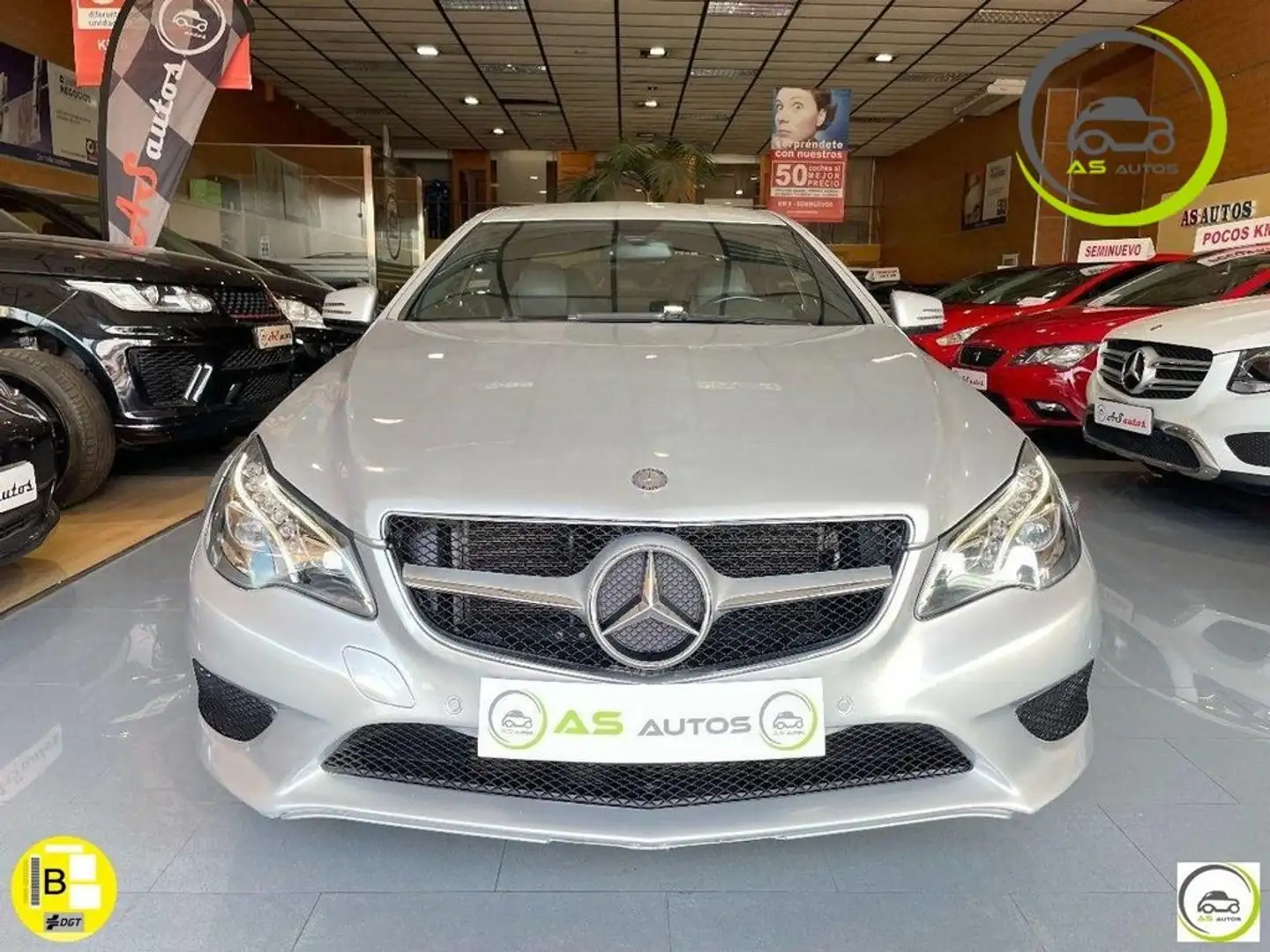 Mercedes-Benz E 220 Coupé 220CDI BE Aut. Gris - 2