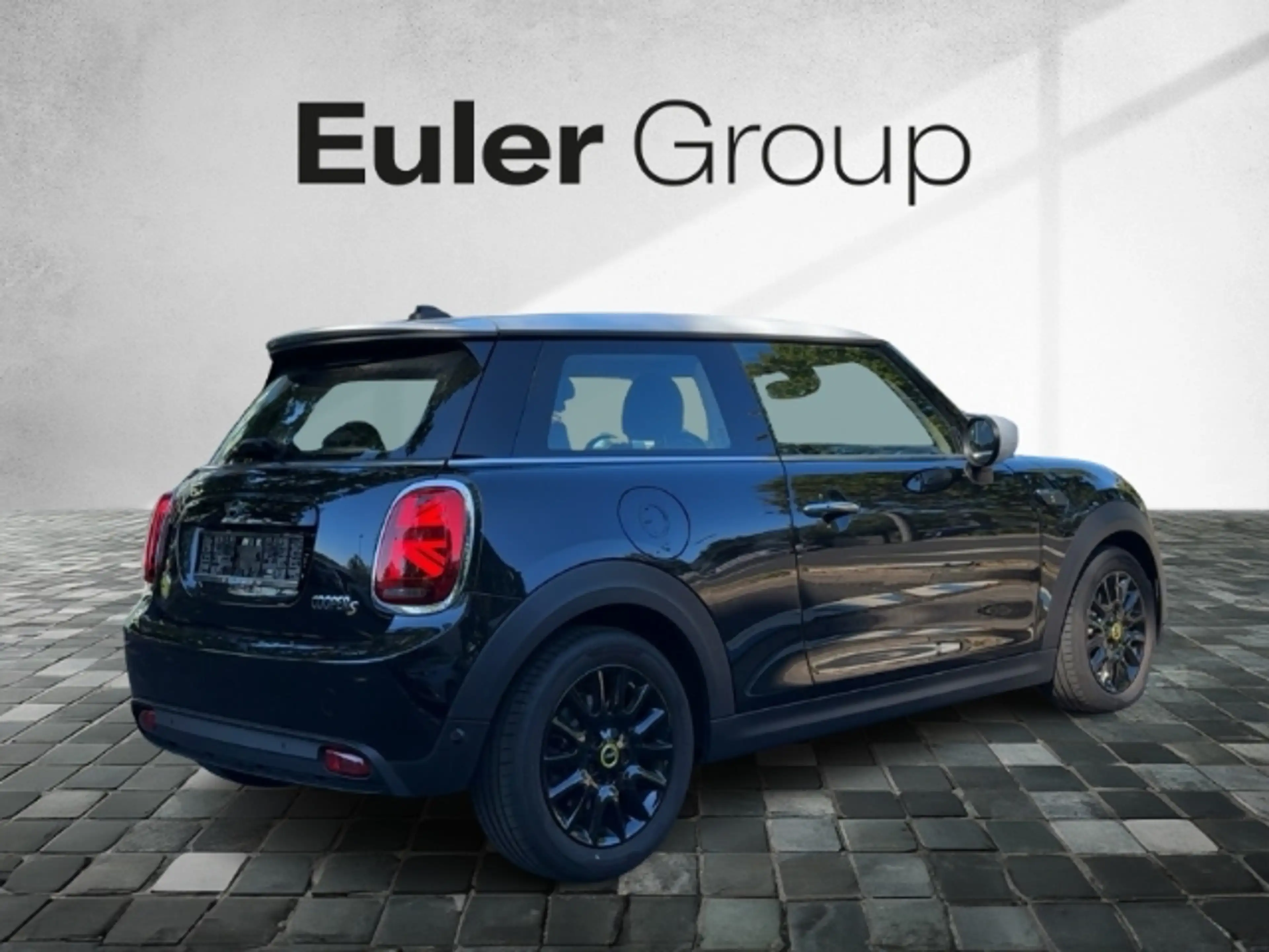 MINI Cooper SE 3-Türer Navi Digitales Cockpit LED Mehrzonenklima — photo 4