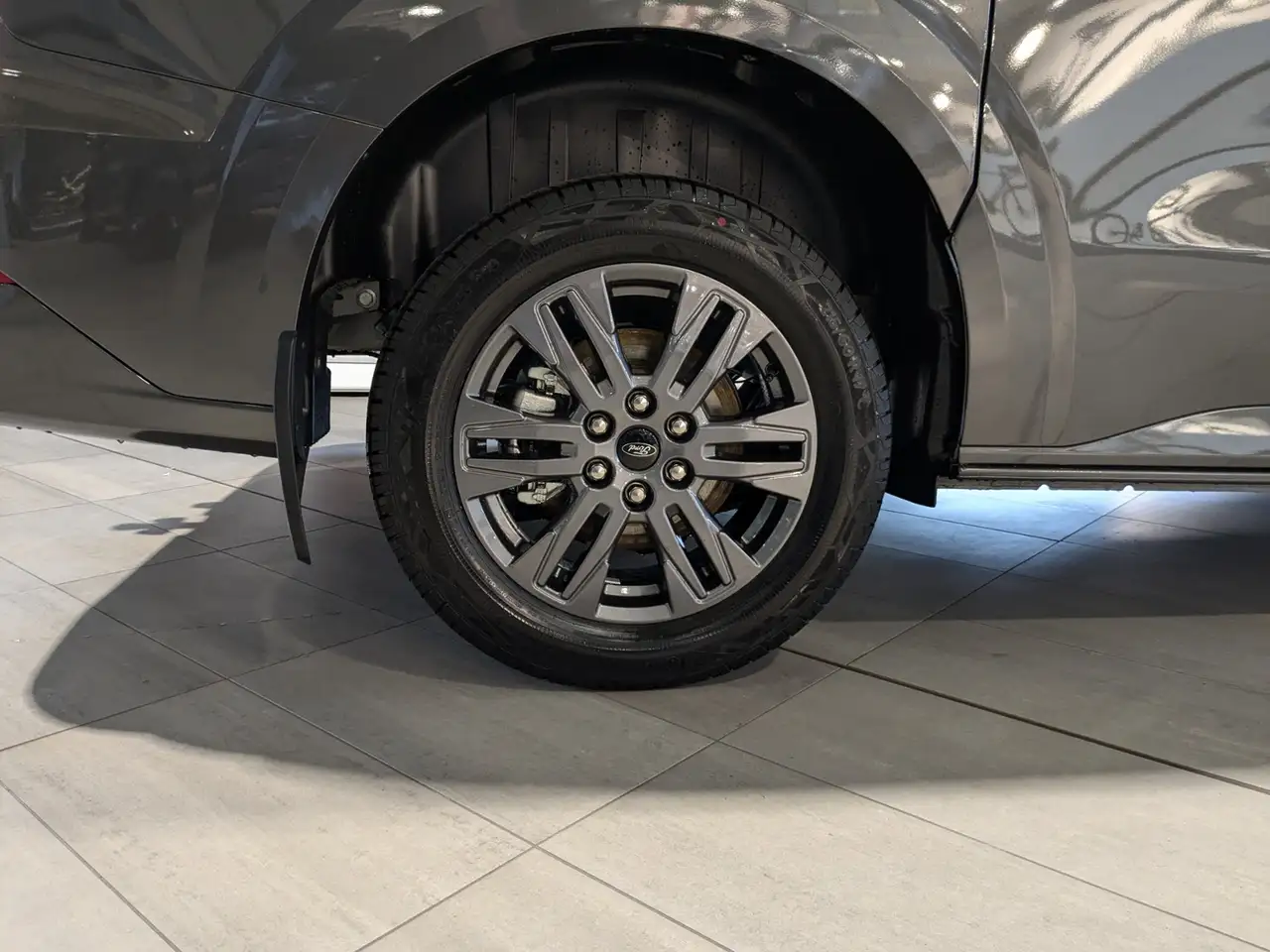 Ford Tourneo Custom 320 L1 2.0 l 110 kW Titanium 7