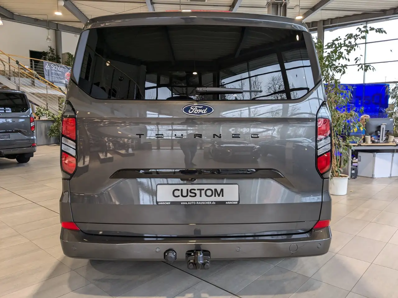 Ford Tourneo Custom 320 L1 2.0 l 110 kW Titanium 9