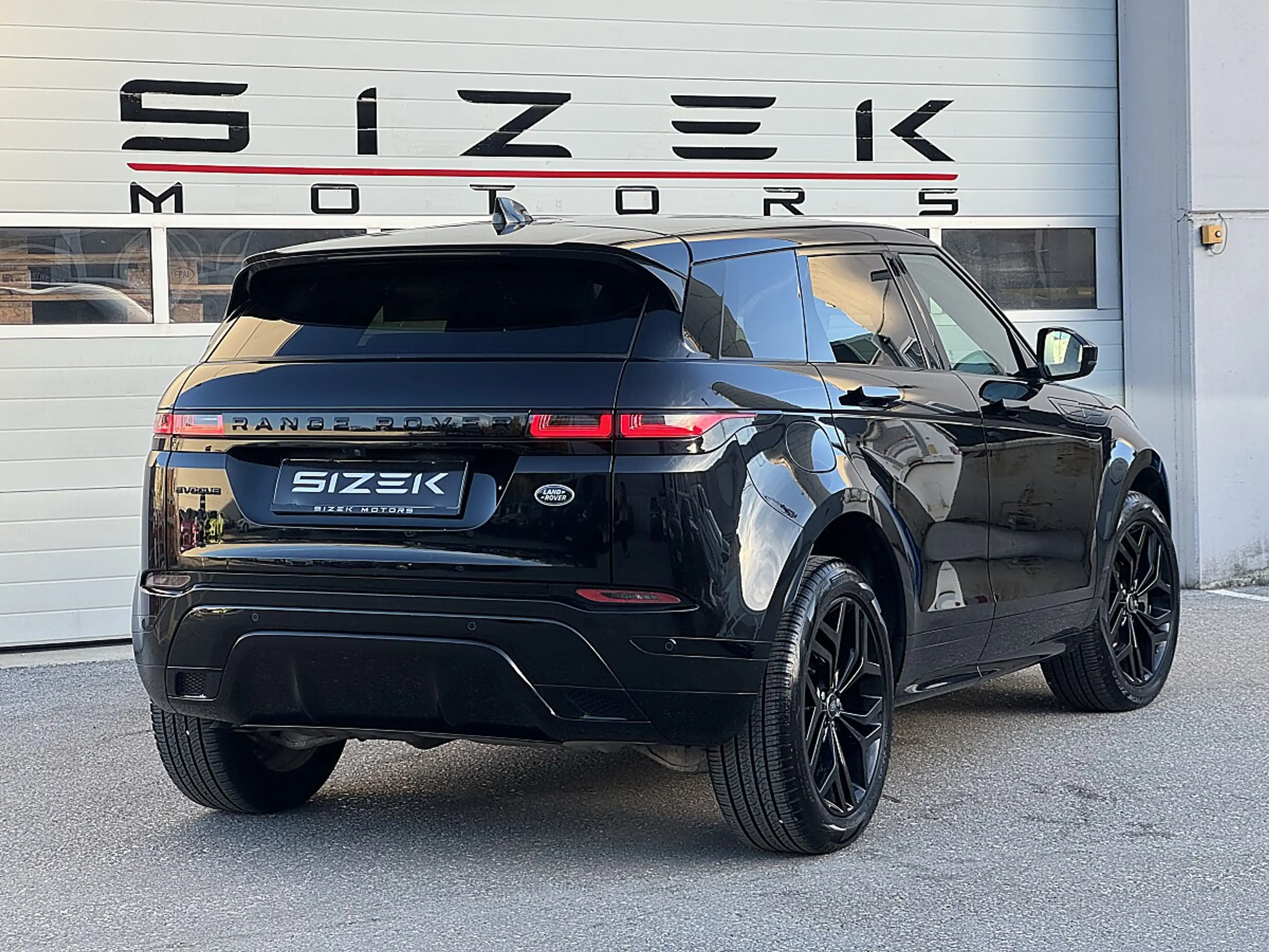 Land Rover Range Rover Evoque R-Dynamic D165 AWD Aut. — photo 4