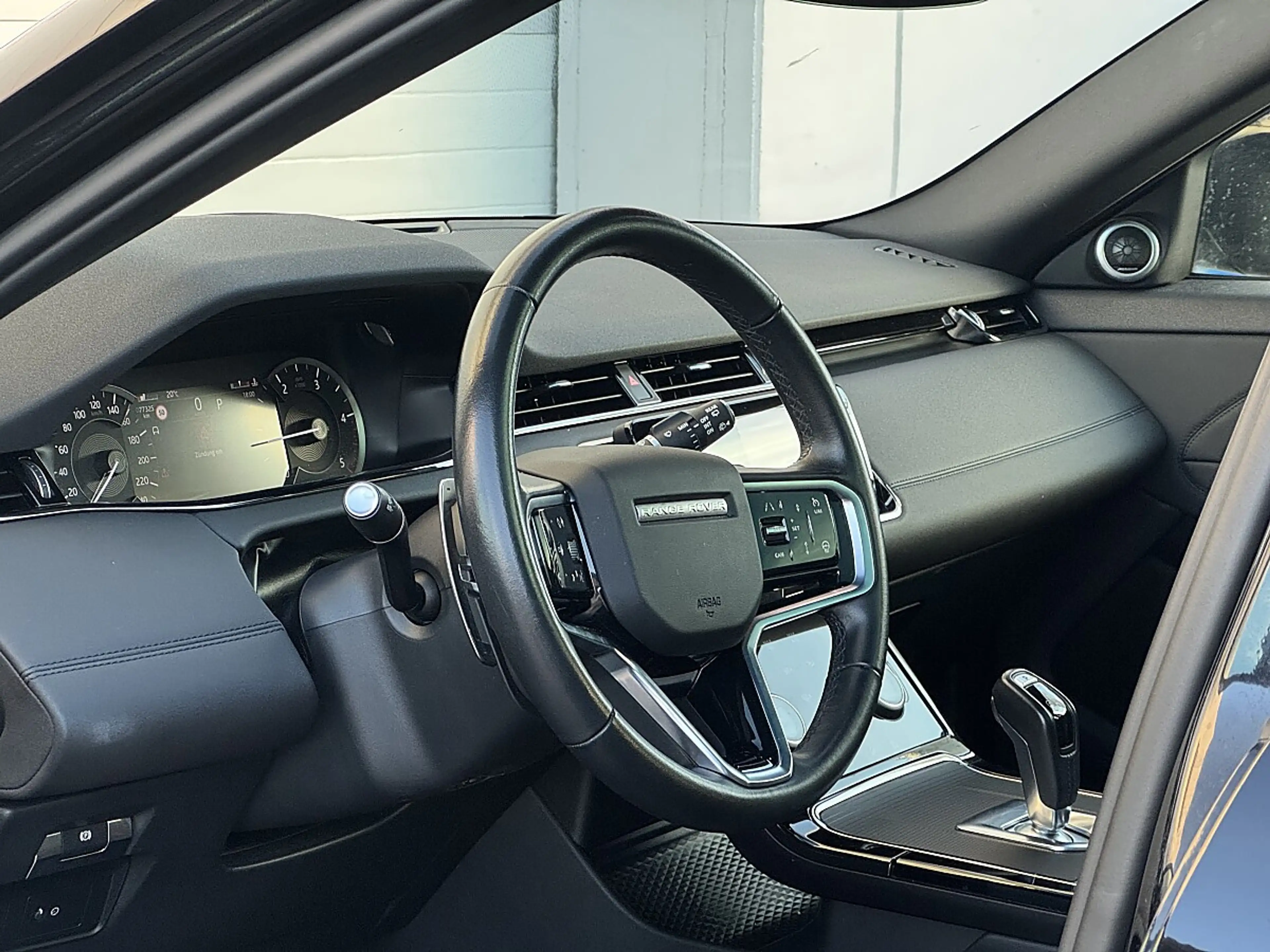Land Rover Range Rover Evoque R-Dynamic D165 AWD Aut. — photo 8