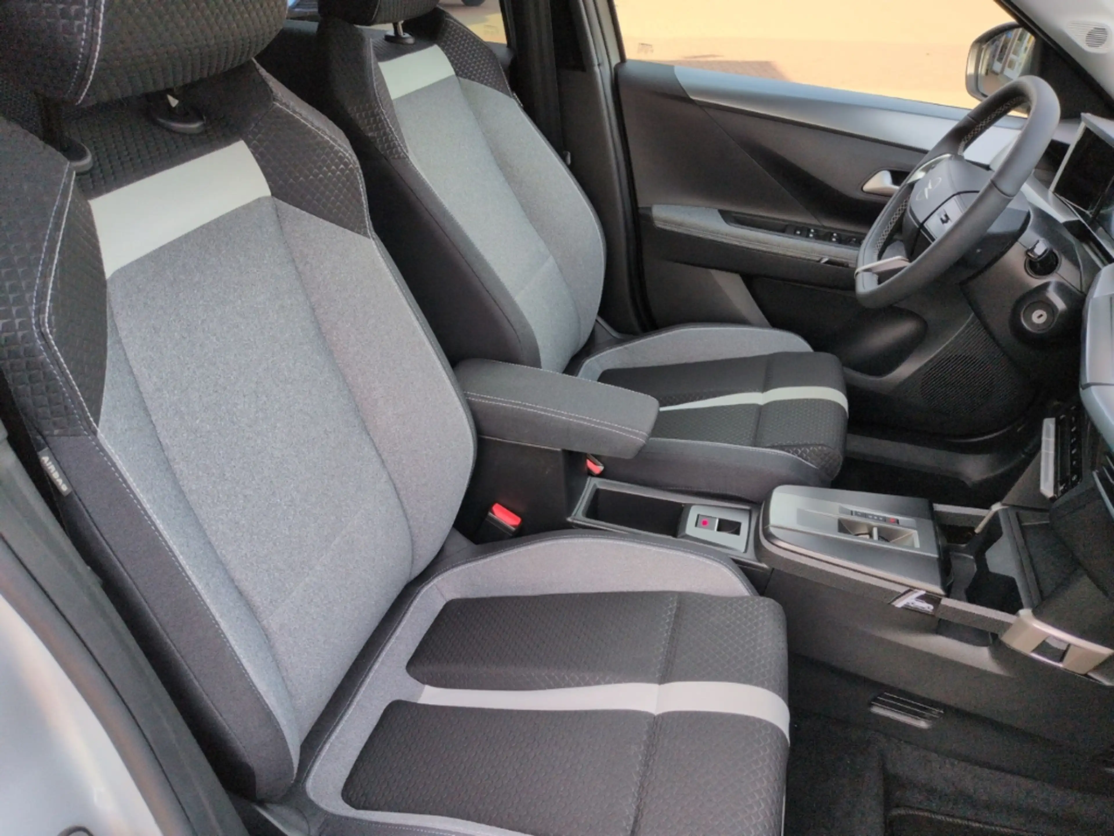 Opel Frontera Electric GS 11 KW LED Rückfahrkamera Sitz + Lenkra — photo 13