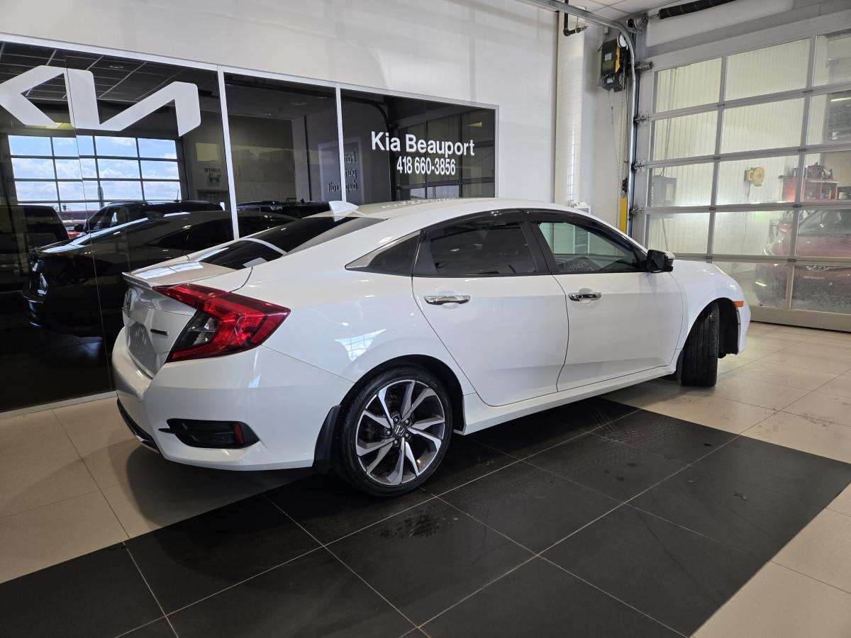 2019 Honda Civic Touring Cuir Toit ouvrant Fiable à vendre Beauport — снимка 1