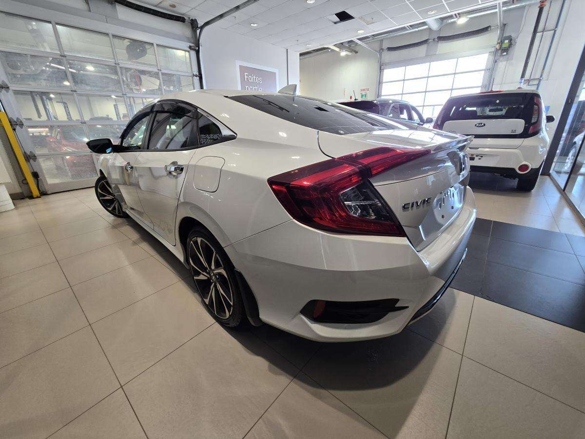 2019 Honda Civic Touring Cuir Toit ouvrant Fiable à vendre Beauport — снимка 1