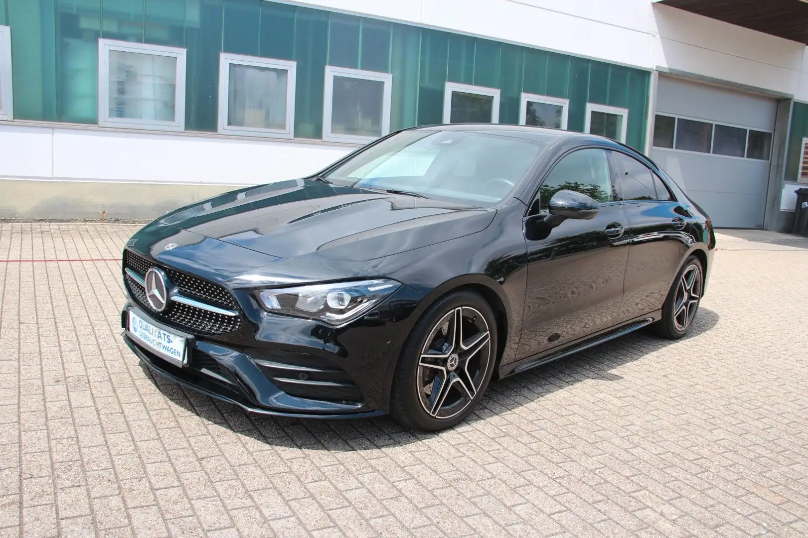 Mercedes-Benz CLA 220 d Edition AMG Line Night,Pano,Wide,Multi Noir - 2