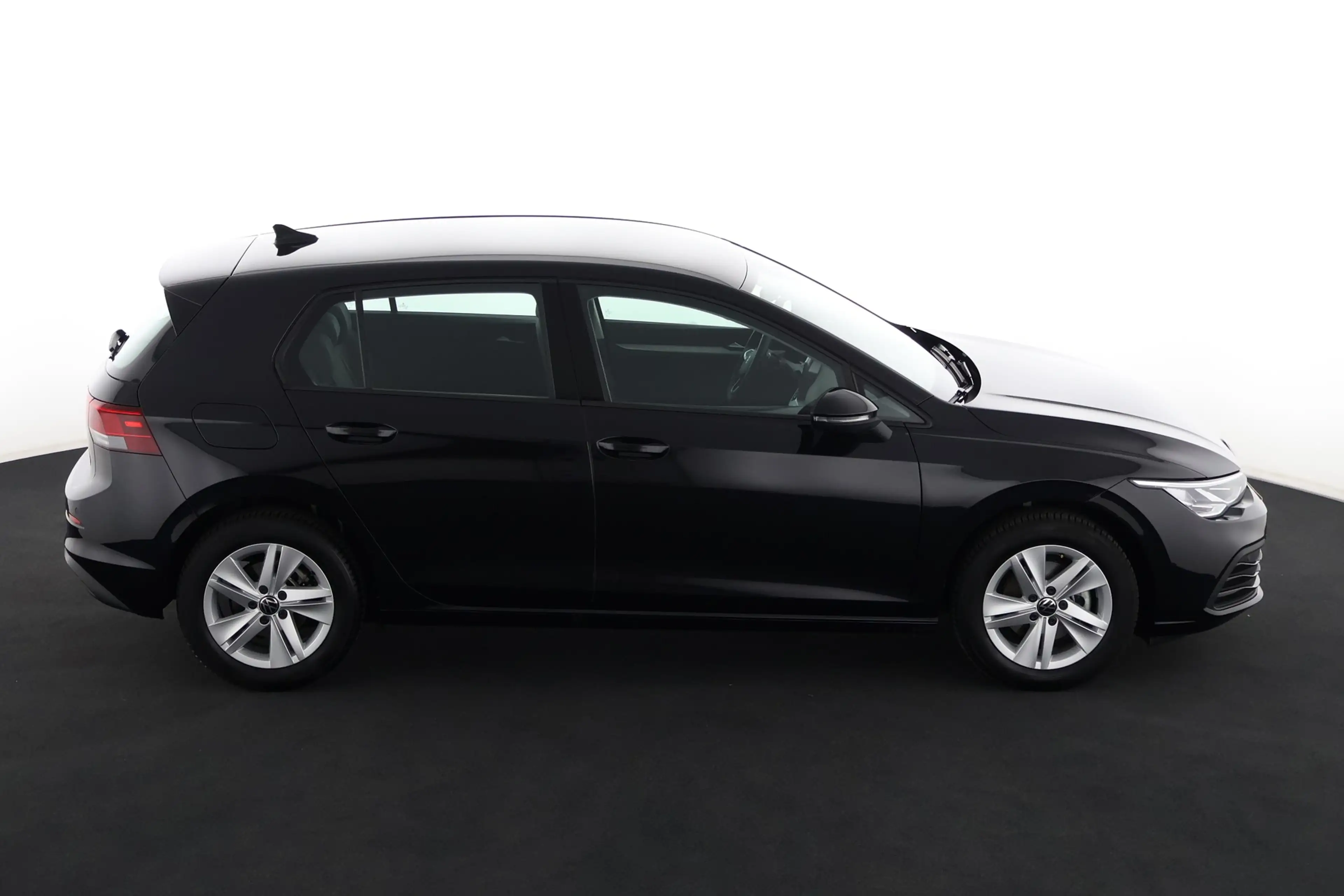 Volkswagen Golf 1.0 TSI LIFE BUSINESS + CARPLAY + GPS + CAMERA + P — photo 5