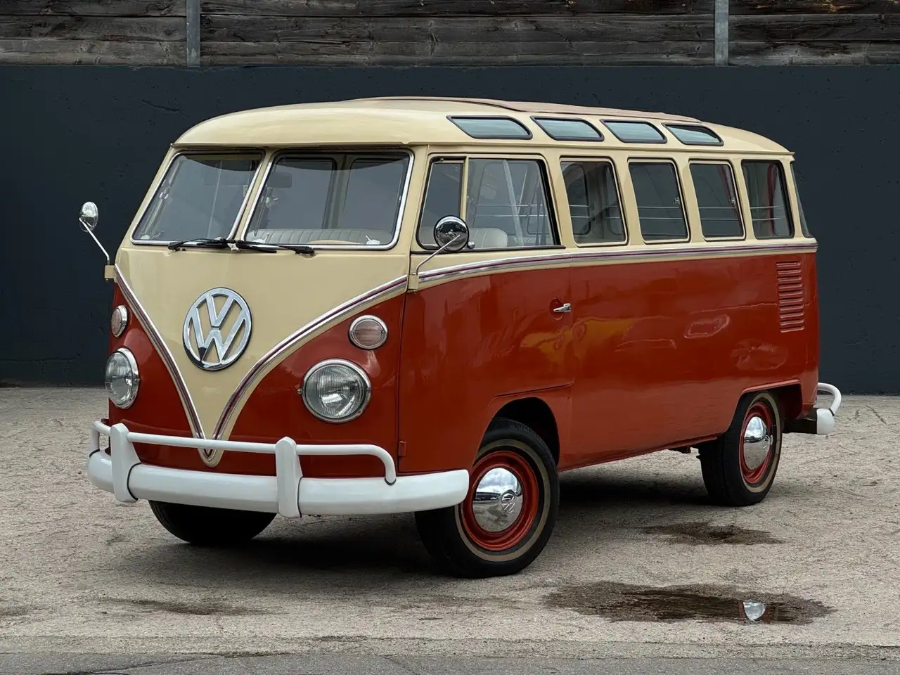 Volkswagen T1 Samba 9-Sitzer Faltdach mit Panoramafenstern, foto 1