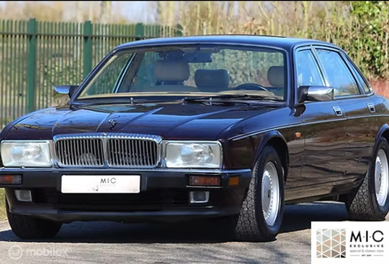 Daimler Double Six 6.0 V12 | 06-1993 | 79.297 km | Inr. Mog. Burdeos - 1