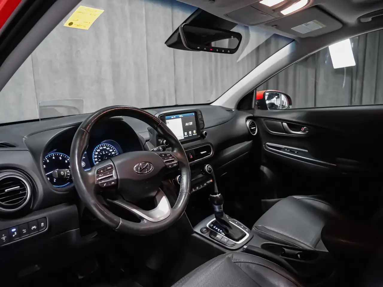 Hyundai KONA снимка Hyundai KONA