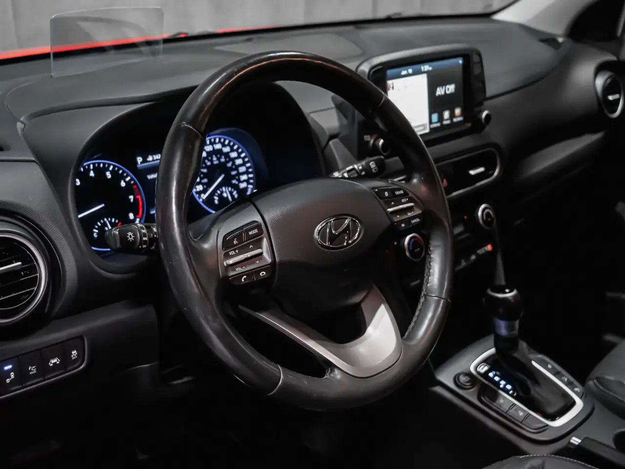 Hyundai KONA снимка Hyundai KONA