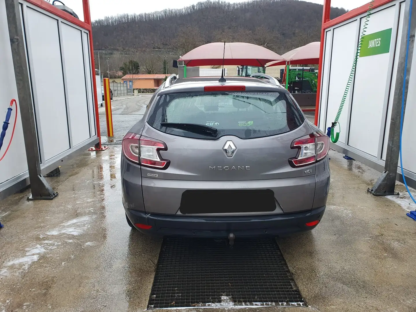 Renault Megane Estate III 1.5 dCi 110 FAP Energy eco2 Limited Gris - 2