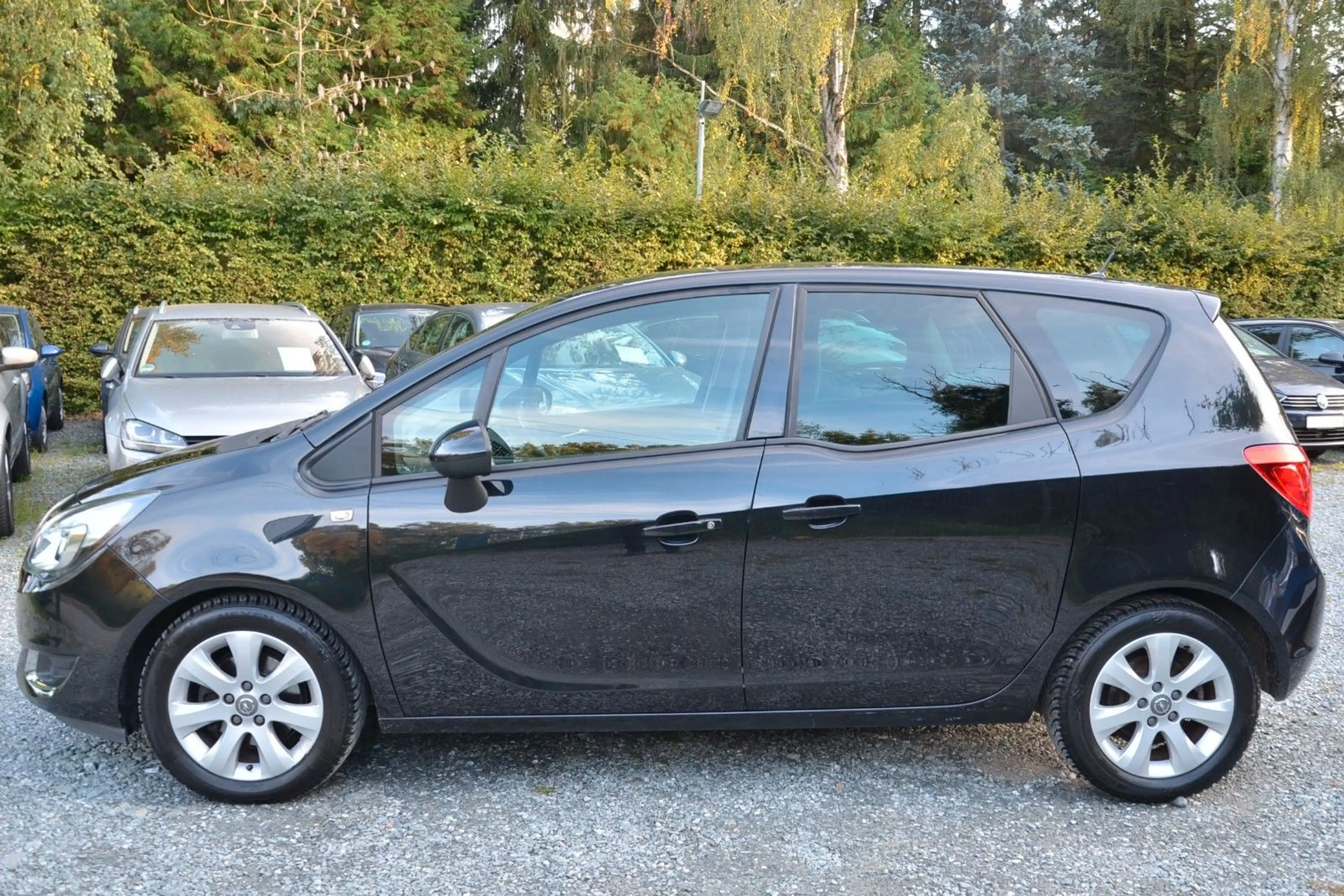 Opel Meriva B Active 1.4T Klima Sitzheizung Tüv neu — photo 8