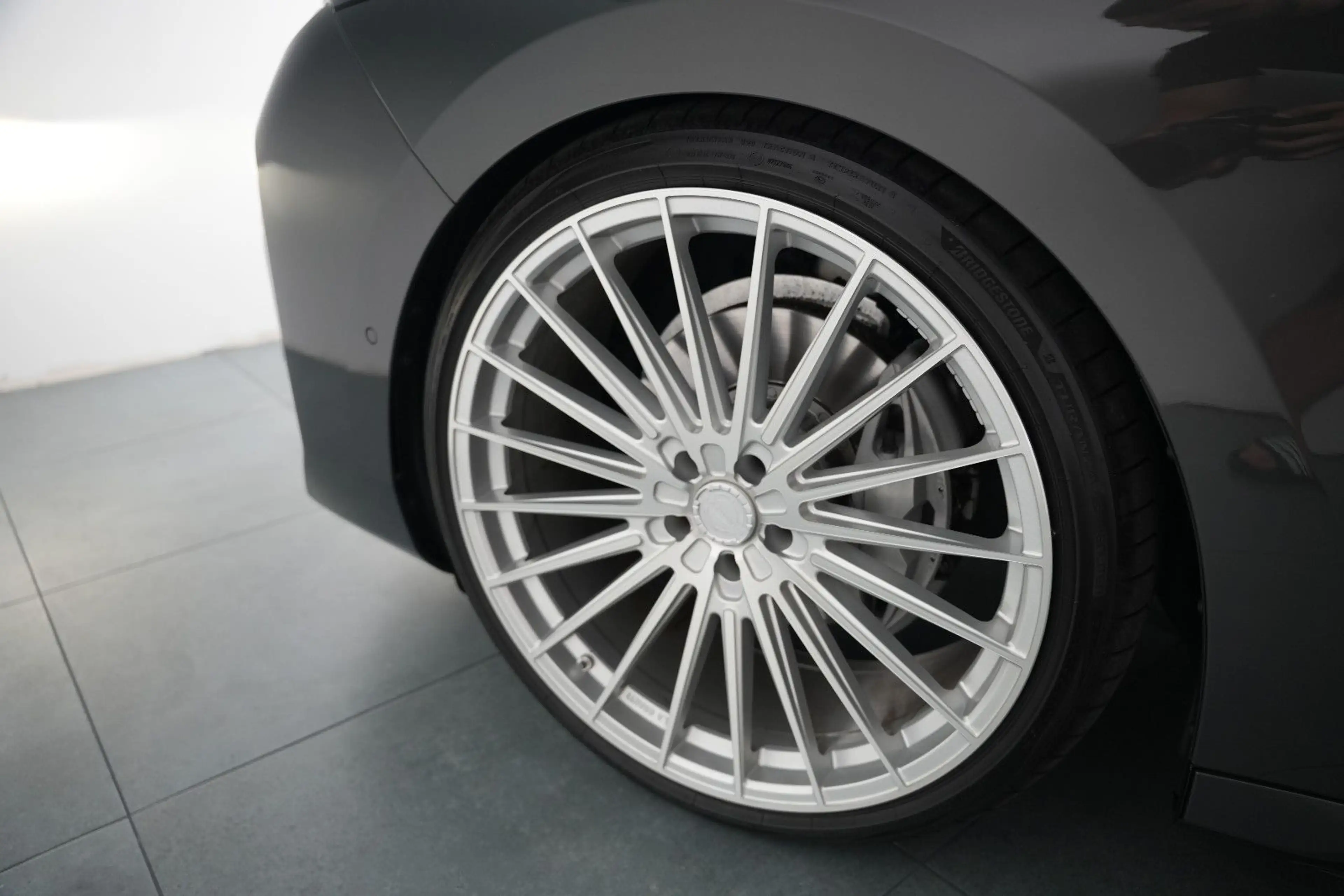 BMW 740 d M-Paket*ICONIC*CinemaTV*SkyLounge*360°*HUD — photo 14