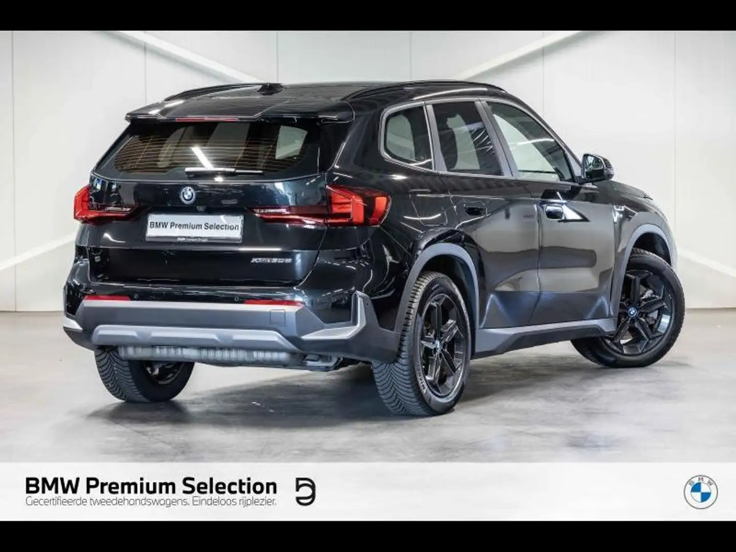 BMW X1 xDrive30e |TOWB |PANO Zwart - 2