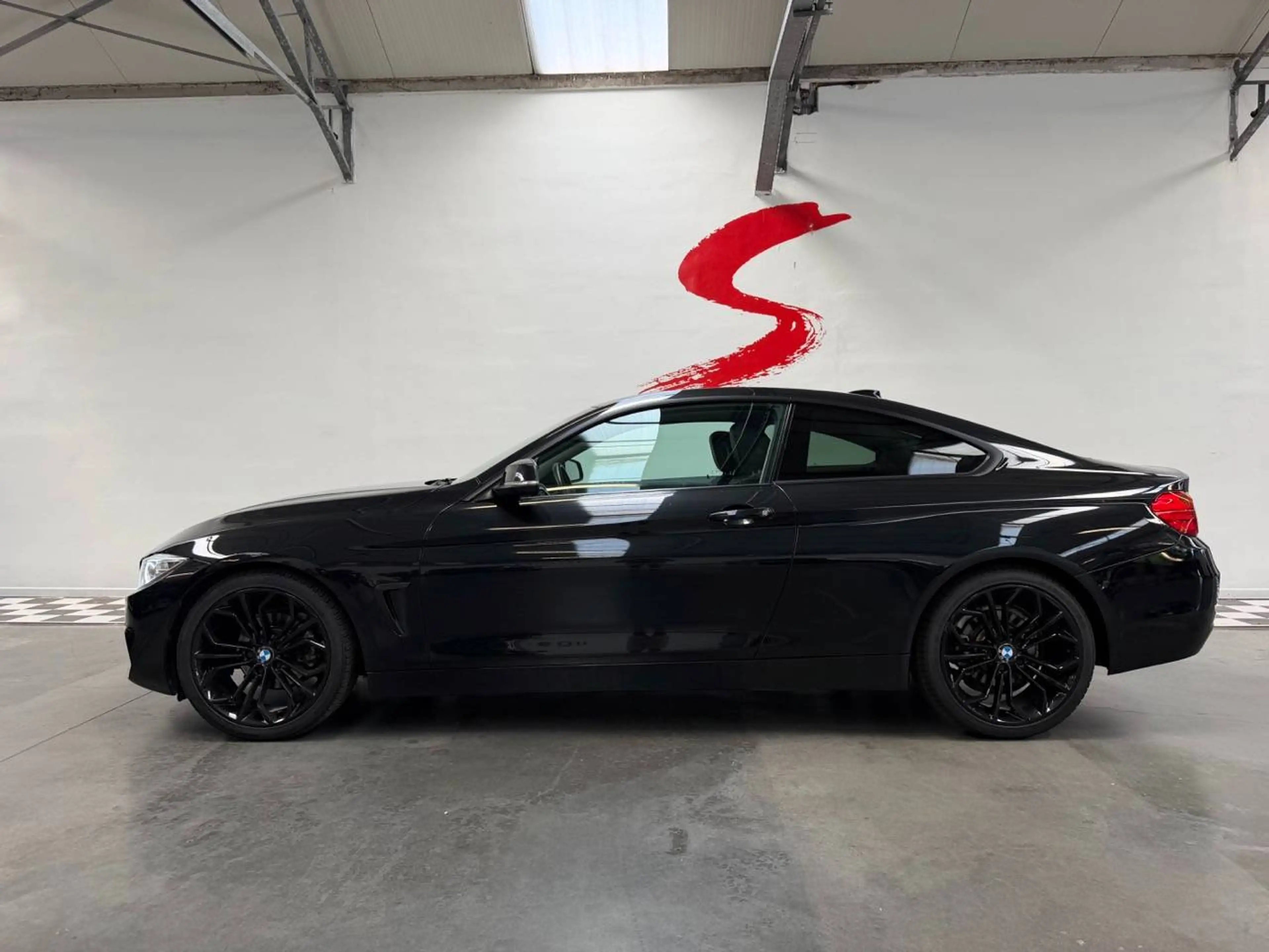BMW 418 Coupé 418 d — photo 5