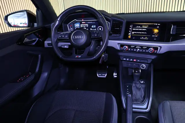 Audi A1 view 30