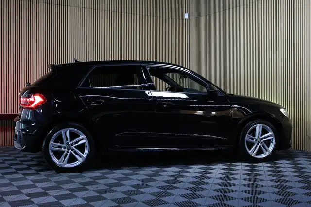 Audi A1 view 6