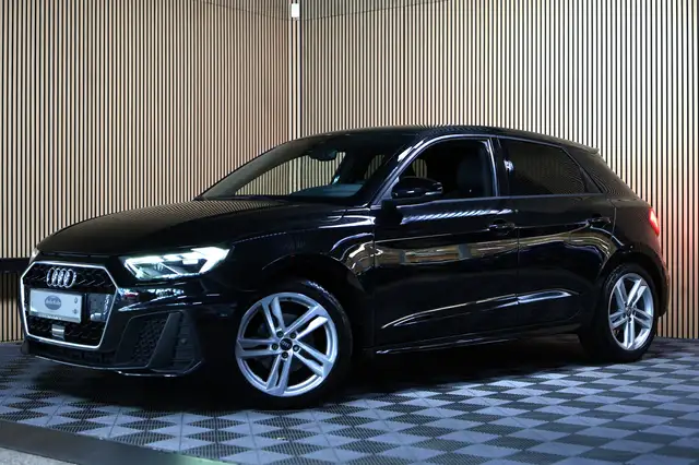Audi A1 view 9