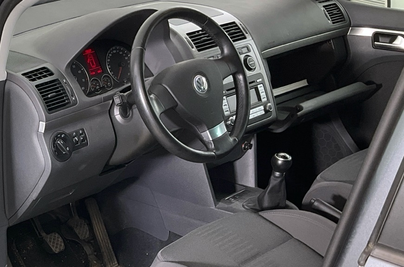 Volkswagen Touran 1.4 TSI Highline * 1.Hand * 82 TK * — photo 6