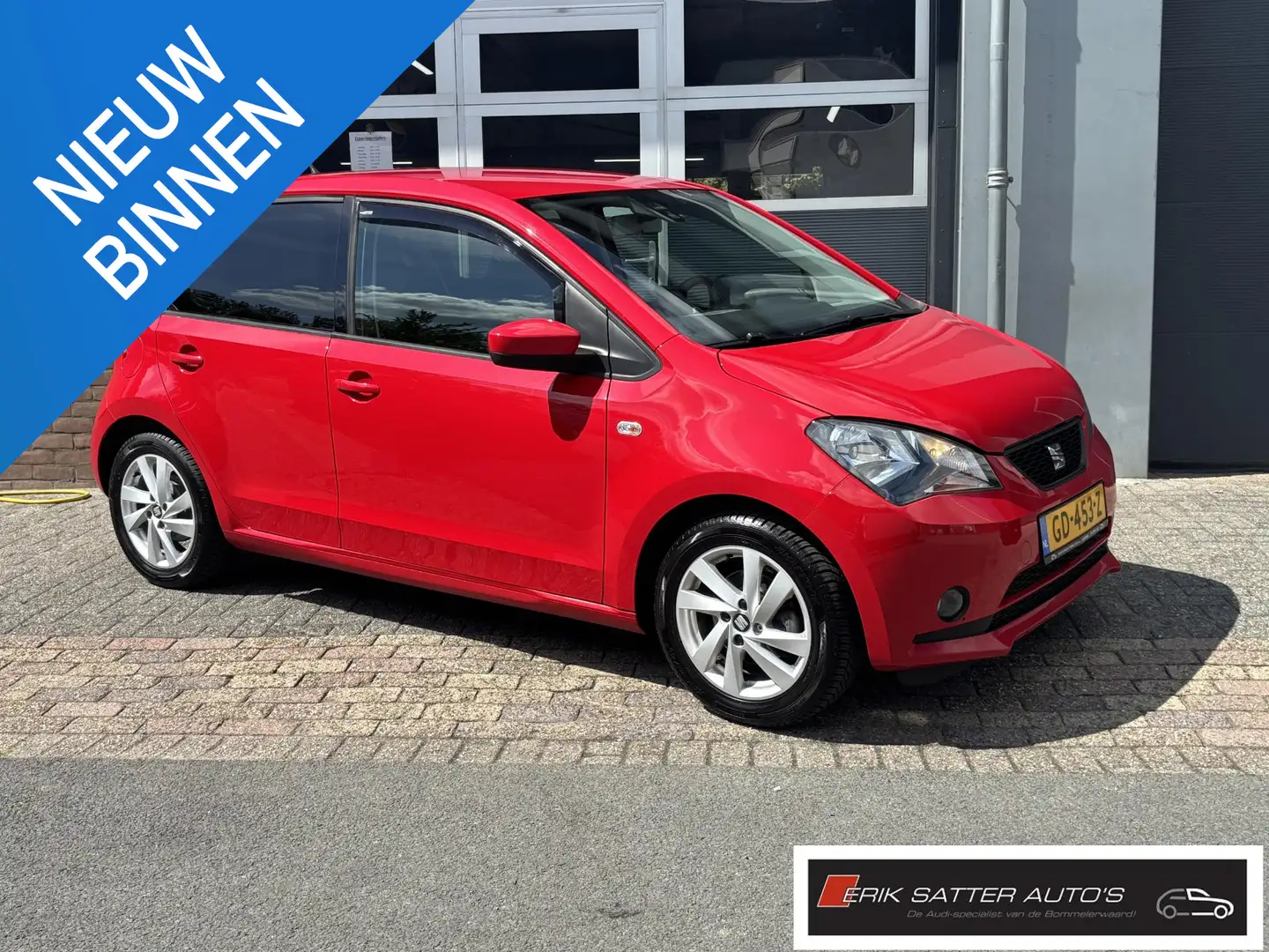SEAT Mii 1.0 Sport Dynamic Stoelverwarming | Navigatie| LM Rood - 1