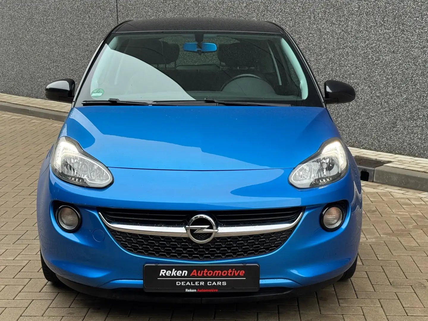 Opel Adam 1.4 Rocks Navigatie Leder Carplay Cruise Airco Blauw - 2