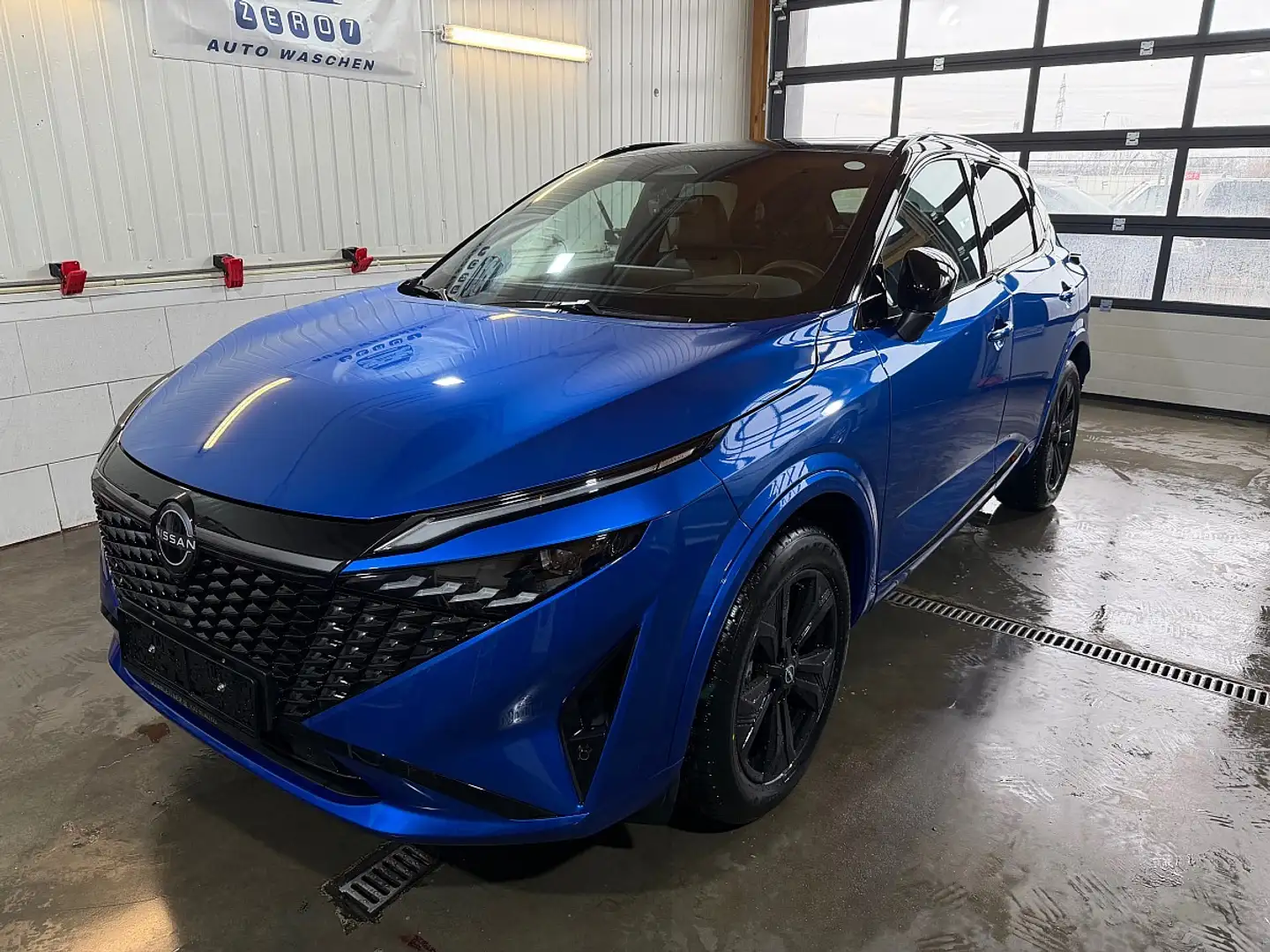 Nissan Qashqai 1,3 DIG-T MHEV 4x4 Tekna+ Xtronic Bleu - 1