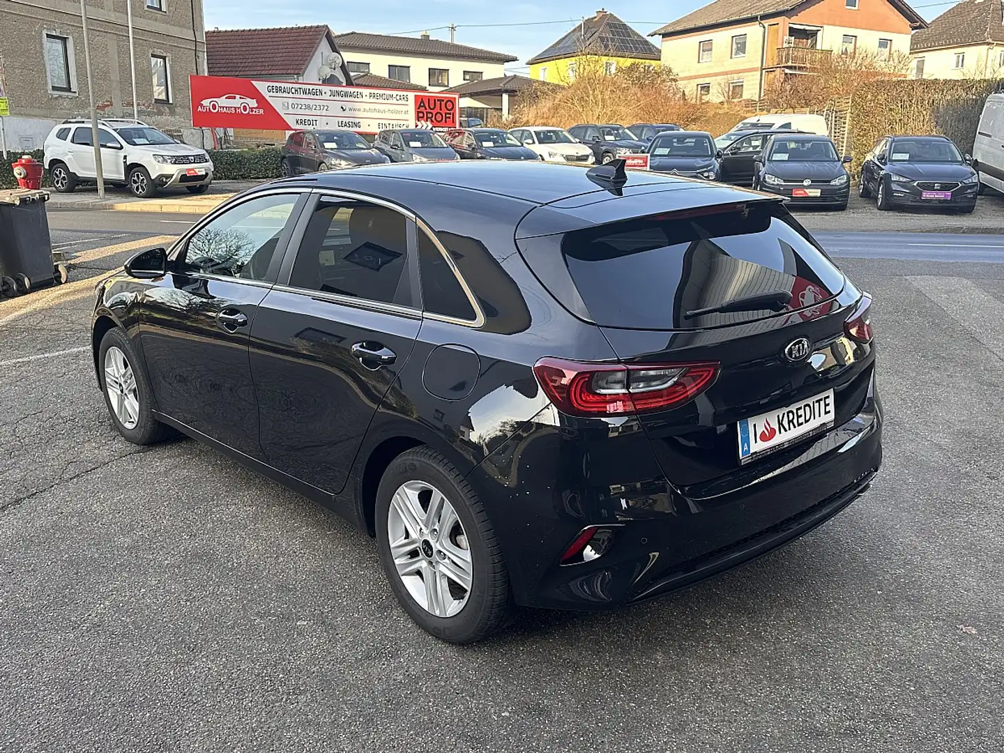 Kia Ceed / cee'd ceed 1,4 TGDI Silber *1.Besitz, Rü.Kam, NAVI* Schwarz - 2