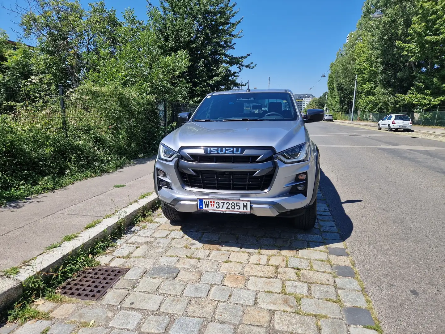 Isuzu D-Max V-Cross - 2