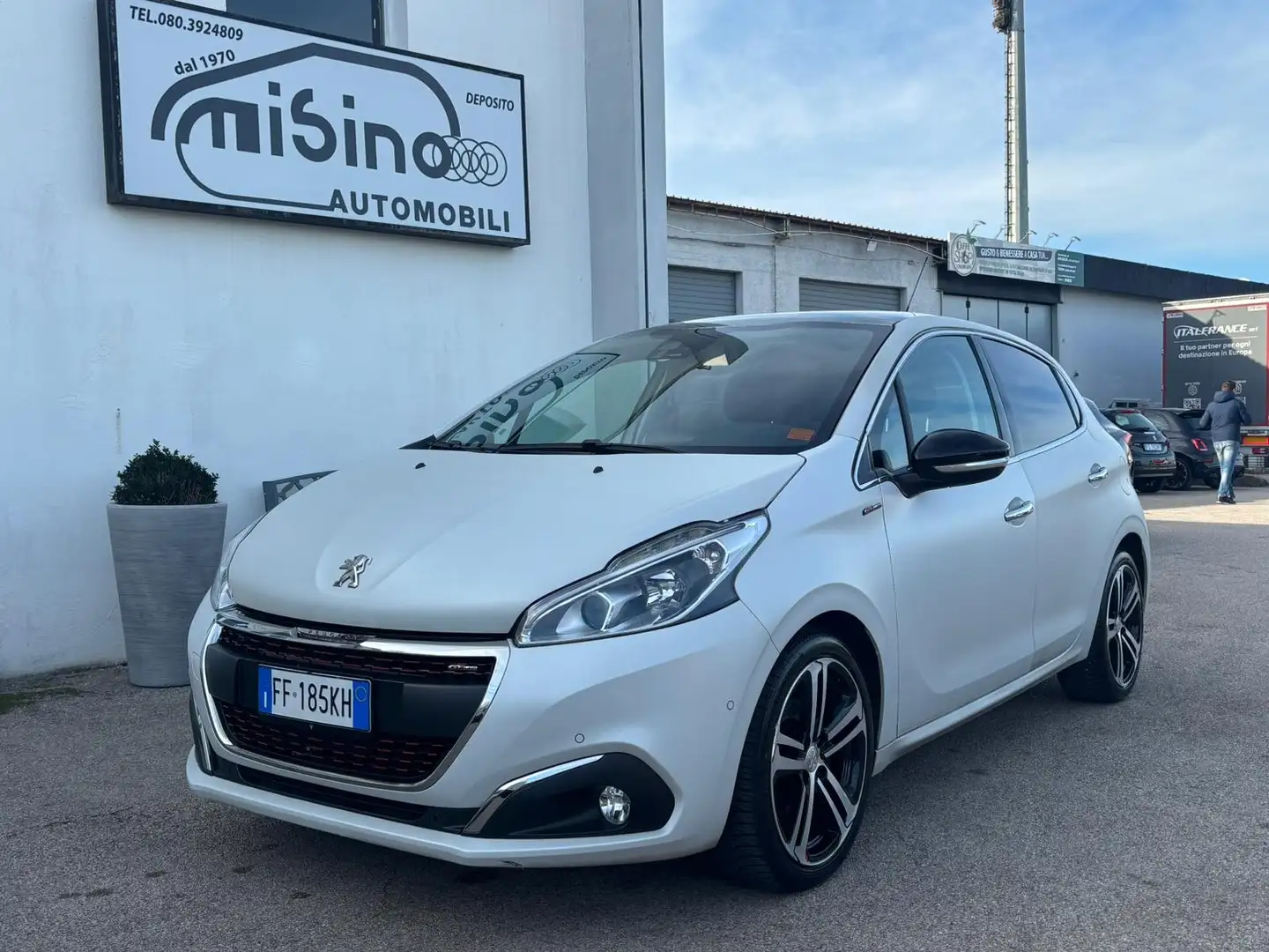 Peugeot 208 208 I 2015 3p 1.6 bluehdi GT Line 100cv Bianco - 1