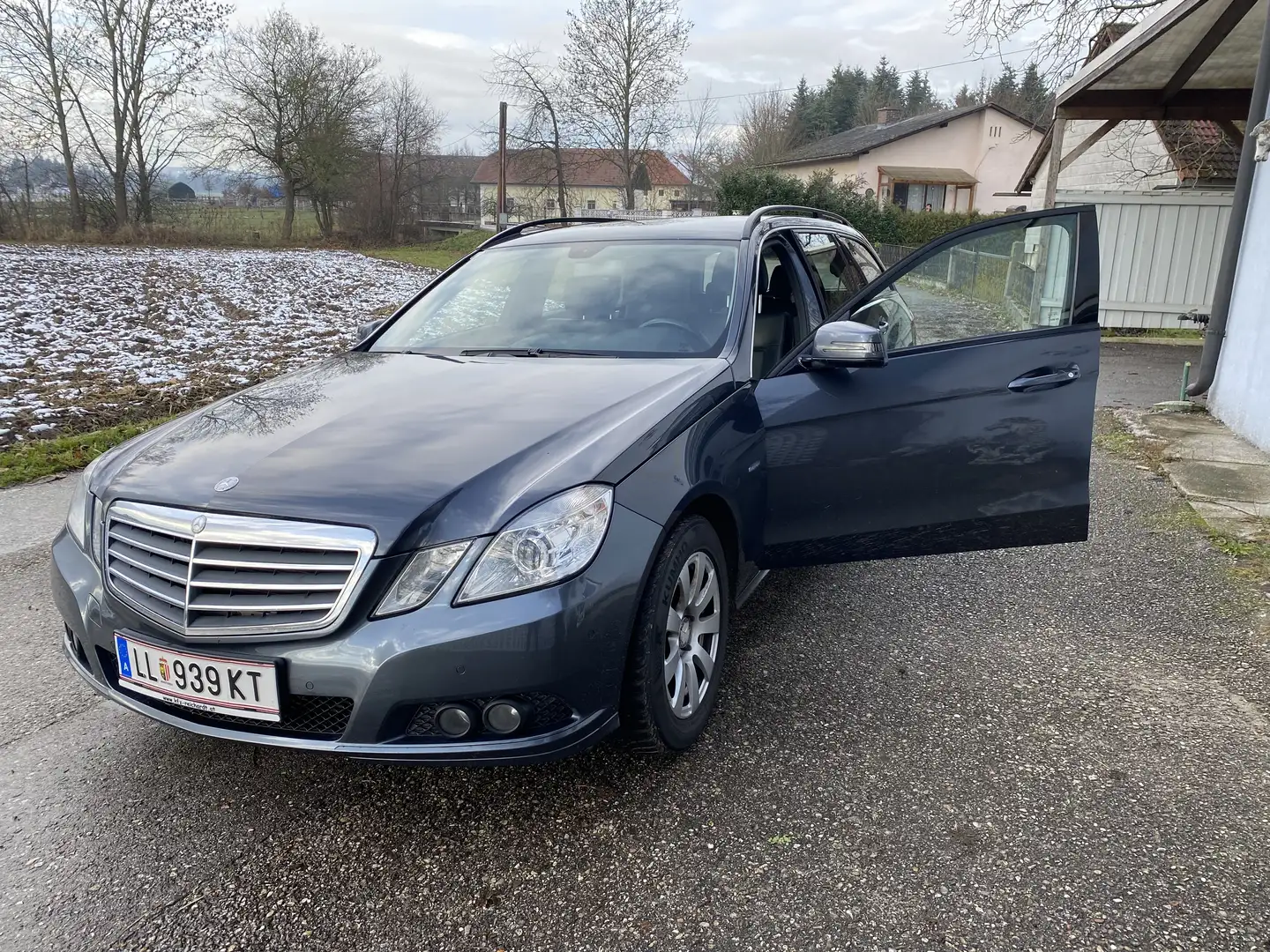 Mercedes-Benz E 220 T CDI Aut. - 1