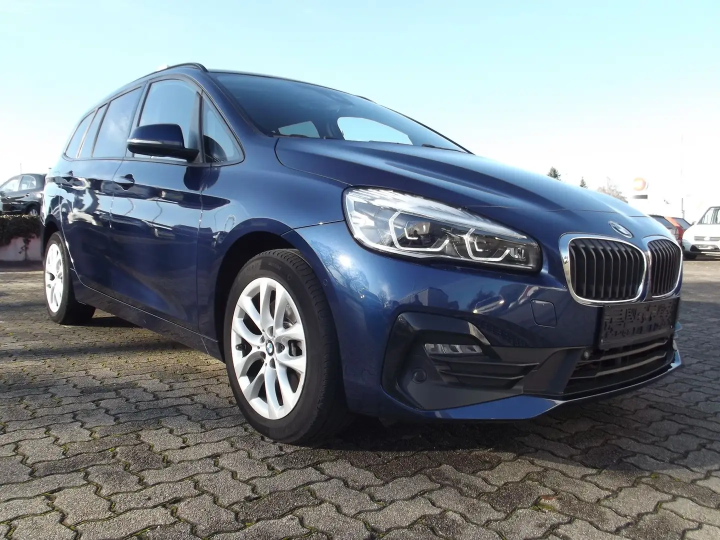 BMW 218 2 Gran Tourer 218 d Advantage Blau - 1
