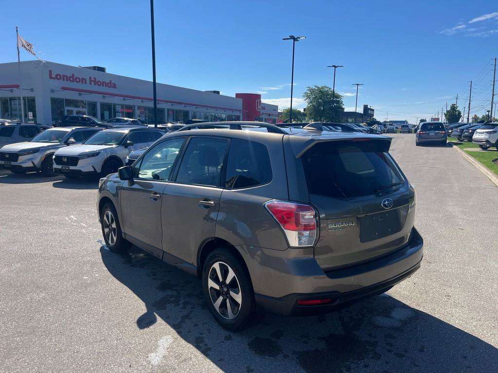 2018 Subaru Forester Touring | Clean Carfax | Heated Seats | All Wheel — снимка 1