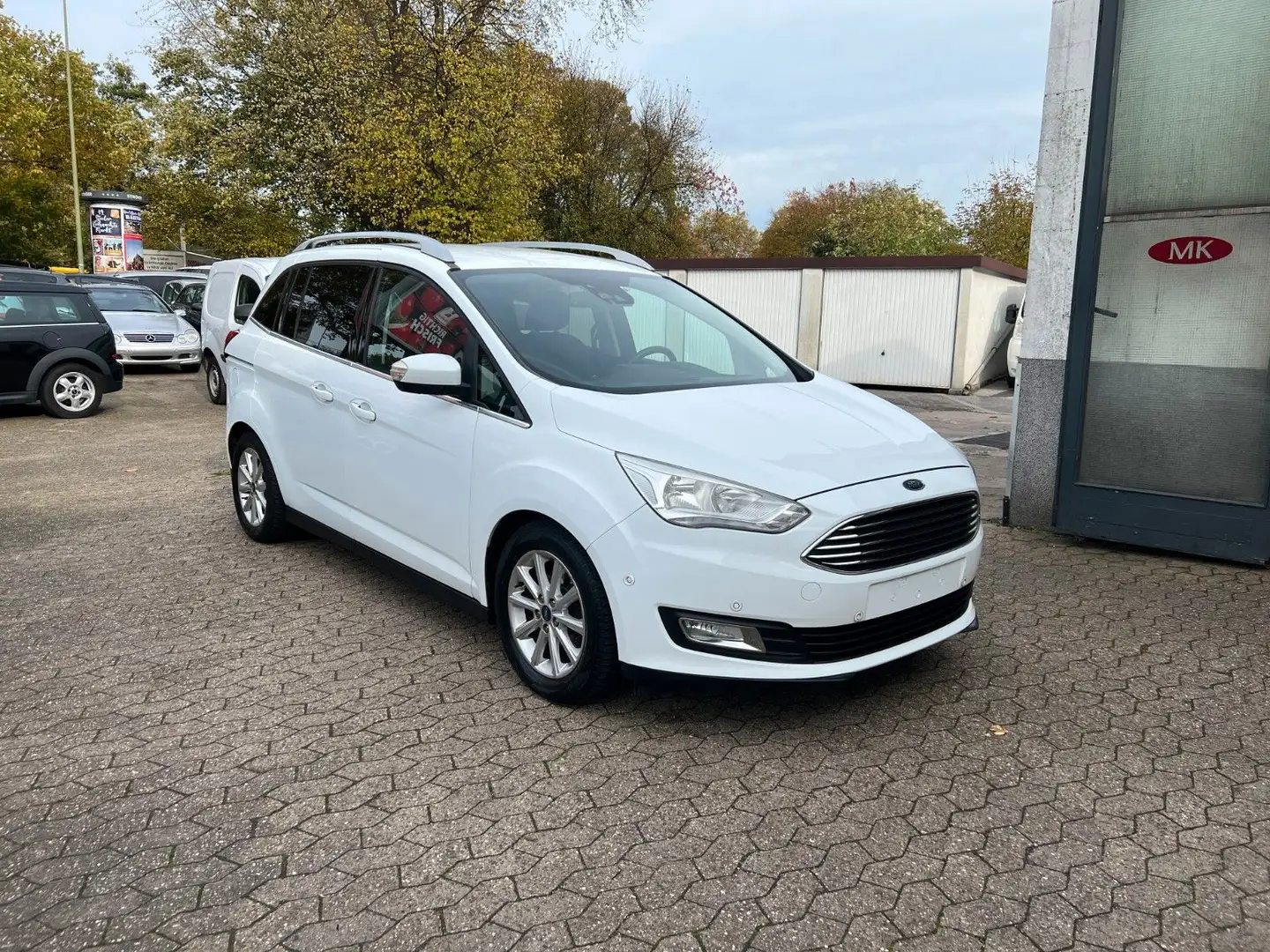 Ford Grand C-Max Grand C-MAX Titanium 1.0 Navigacion-Climatronic Blanc - 1