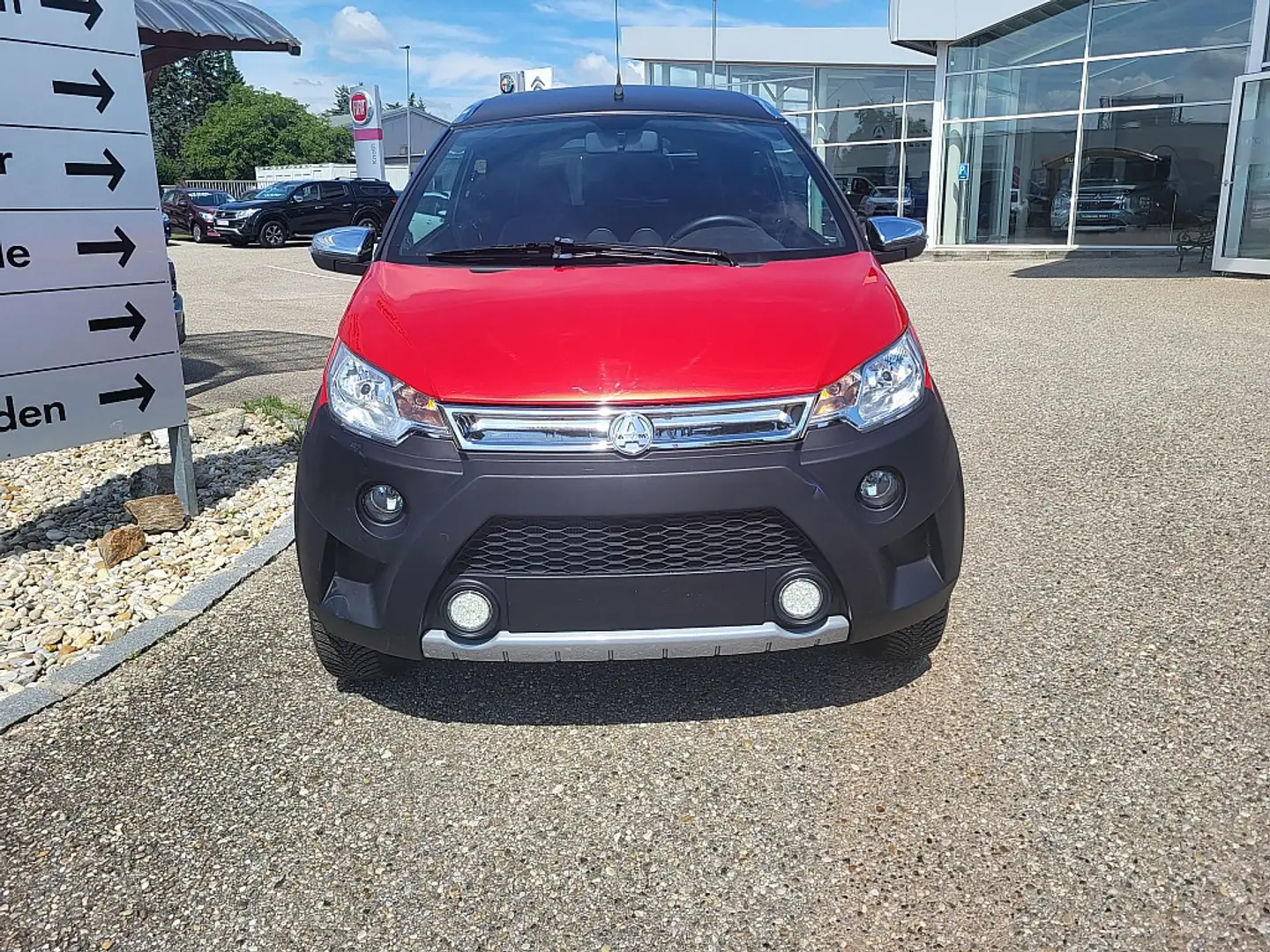 Aixam Crossover Premium Rouge - 2